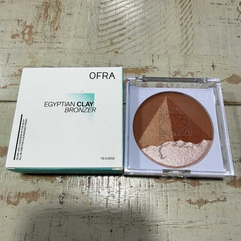 NIB OFRA Egyptian Clay Bronzer